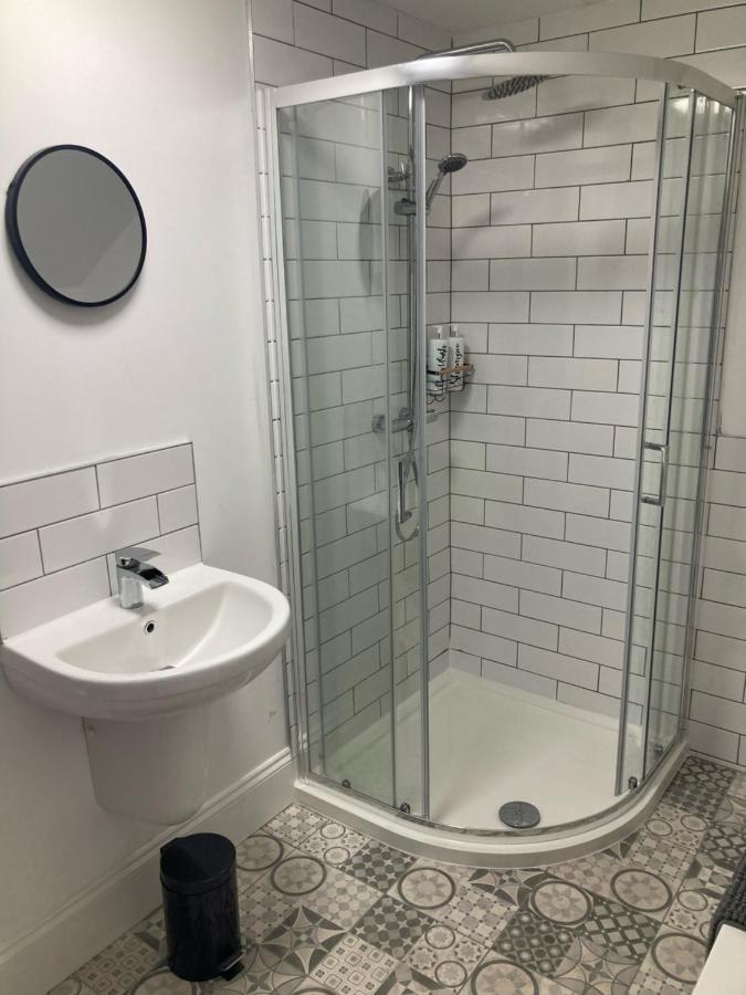 High Barnes 3 Bed House With Parking, Sleeps 7, Quiet Location Appartement Sunderland  Buitenkant foto